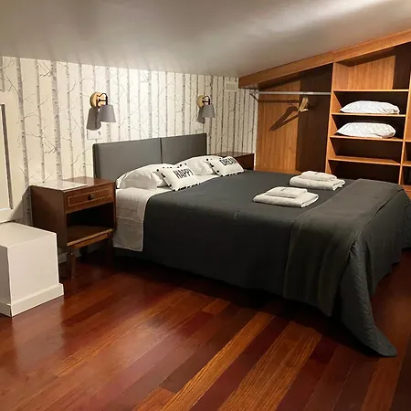 Hotell Bergui - Em Desde 2017