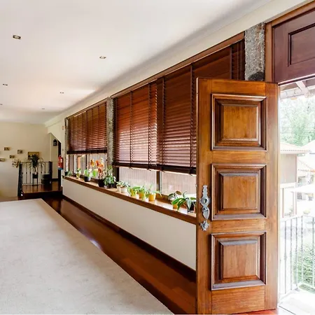 Отель Bergui - Em Desde 2017