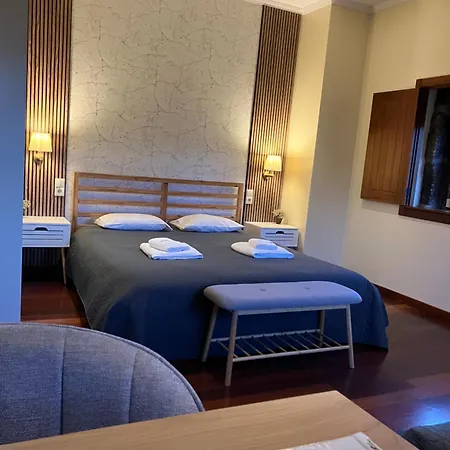 Bergui - Em Desde 2017 Hotel *