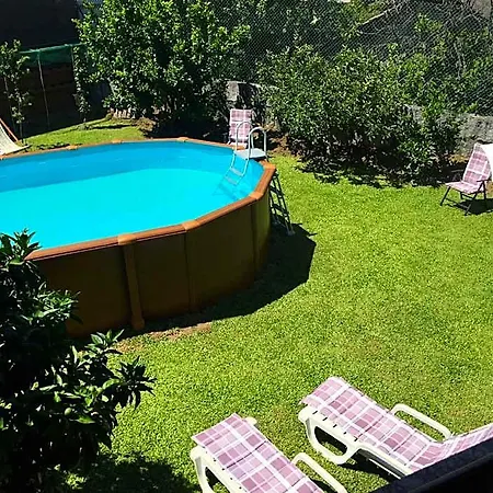 Bergui - Em Desde 2017 Отель *